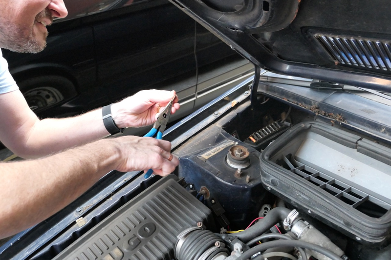 Illustration for article titled Jason Torchinsky Fixed My Yugo Using Nothing But Pliers and a Quarter